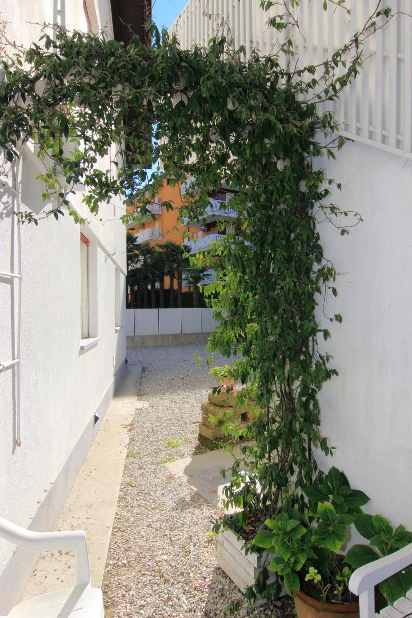 Apartamento Casa Zanelli Lignano Sabbiadoro Exterior foto